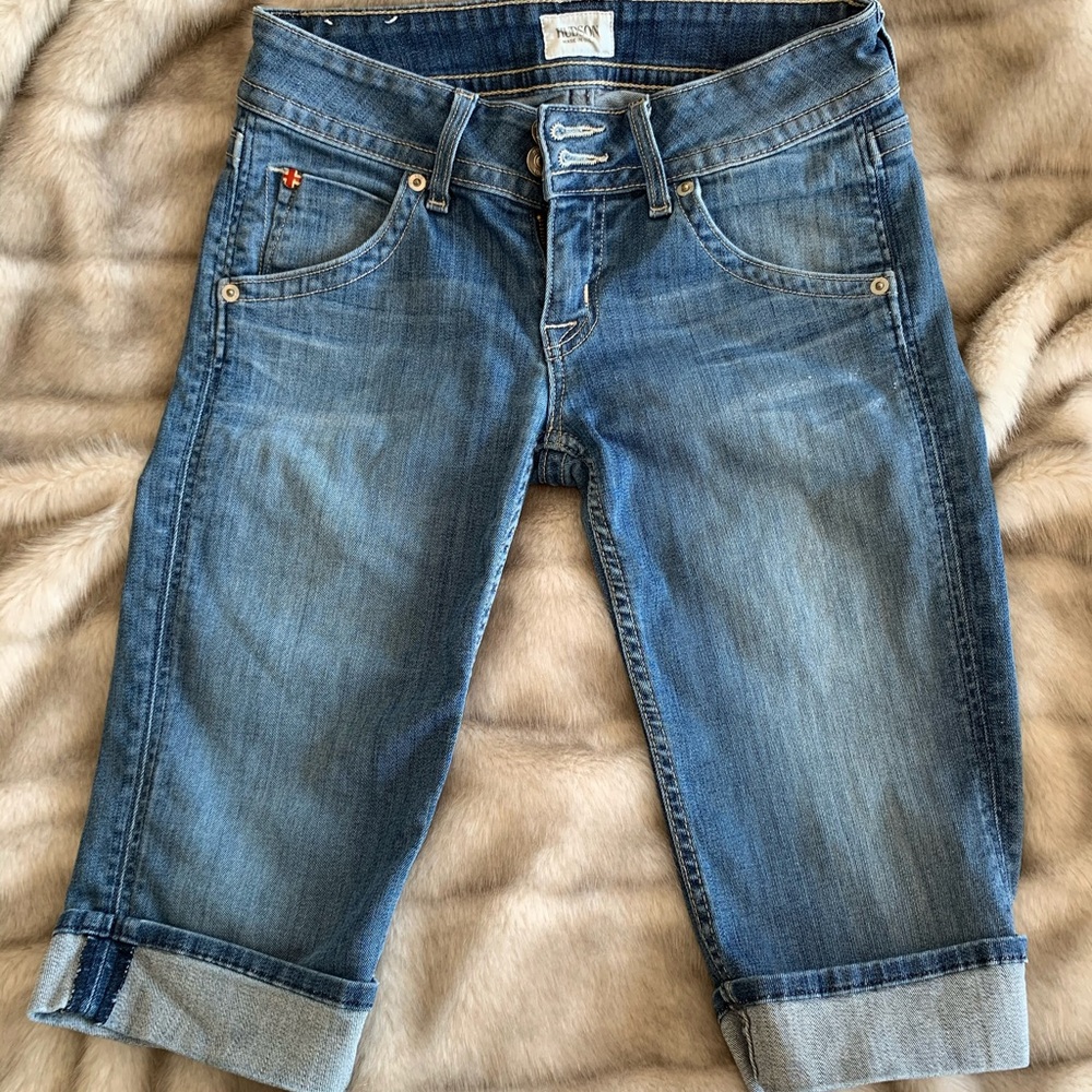 Hudson Palerme cuffed short sz 25